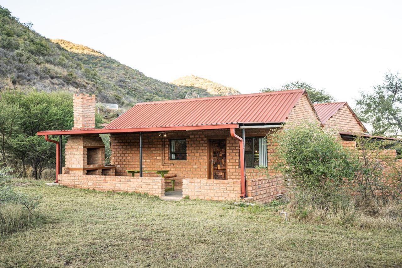 Otavi Vineyards Self-Catering & Camping Ngoại thất bức ảnh