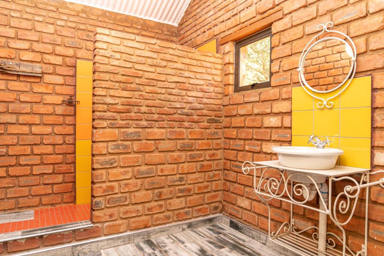 Otavi Vineyards Self-Catering & Camping Ngoại thất bức ảnh